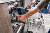 KitchenAid – Top Control Built-In Dishwasher with Stainless Steel Tub, FreeFlex Third Rack, 44dBA – Black stainless steel image 4